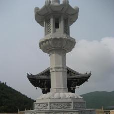 Garden lantern